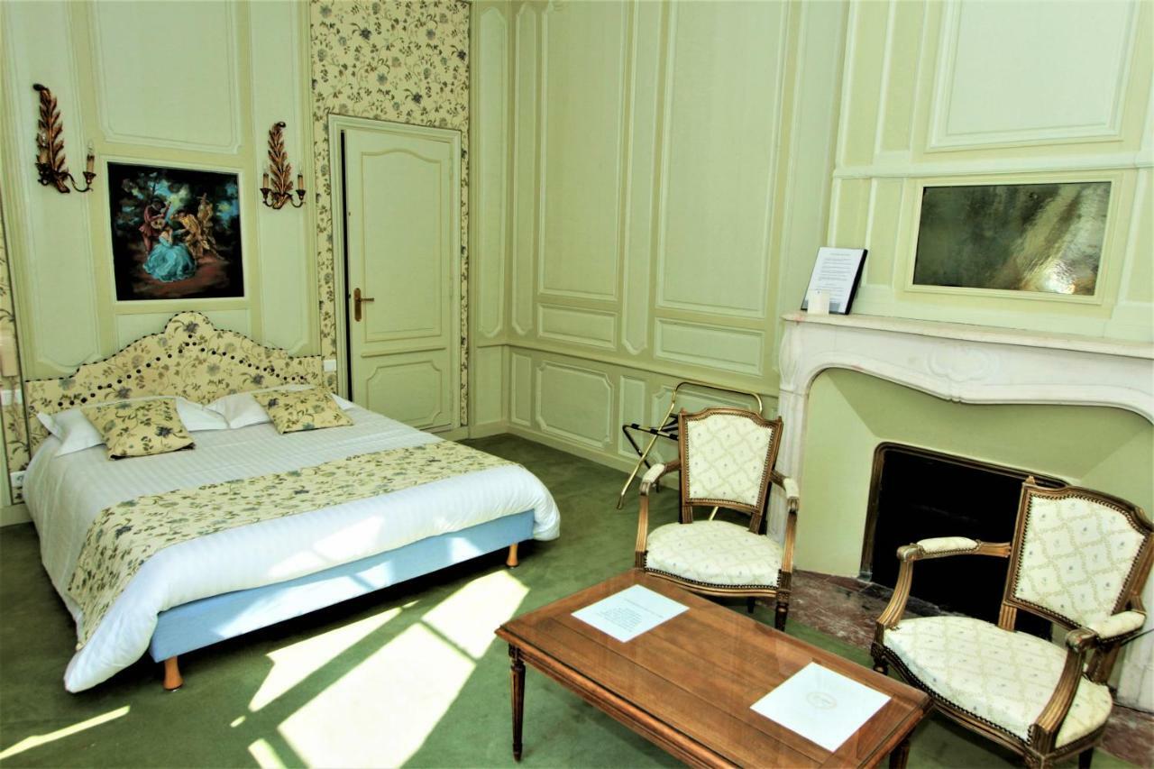 Hotel Le Regent Villers-Cotterêts Kültér fotó