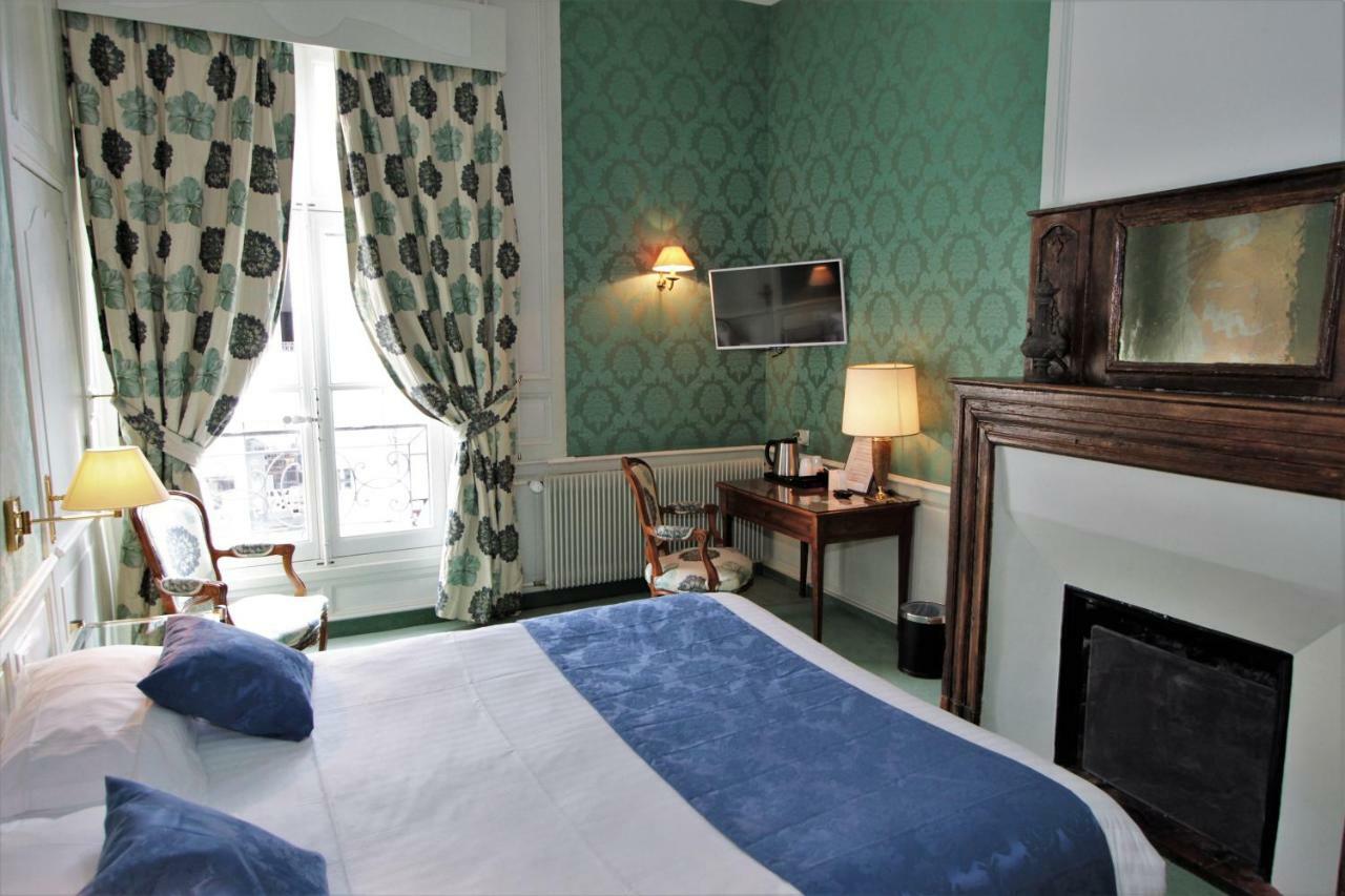 Hotel Le Regent Villers-Cotterêts Kültér fotó