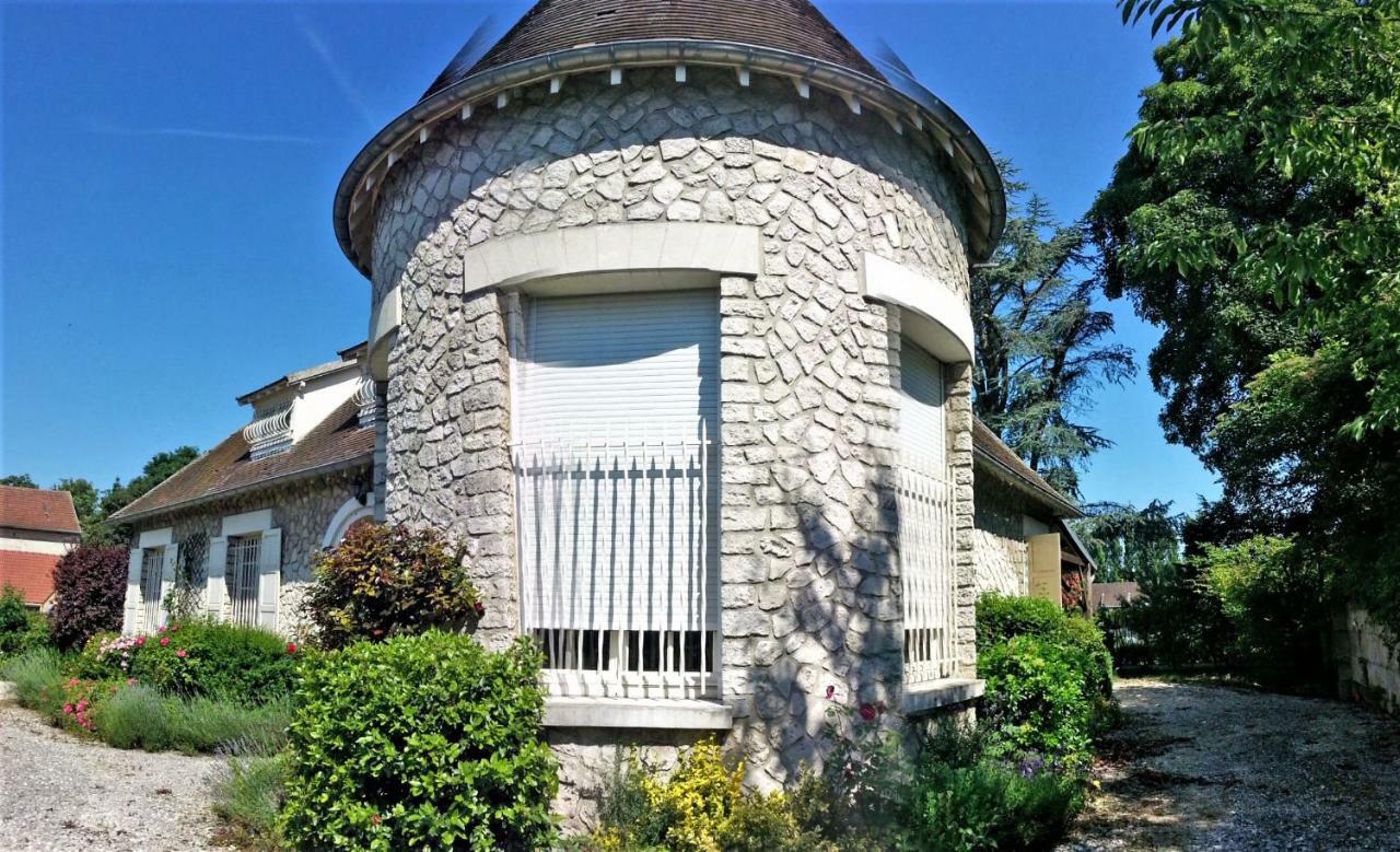 Hotel Le Regent Villers-Cotterêts Kültér fotó