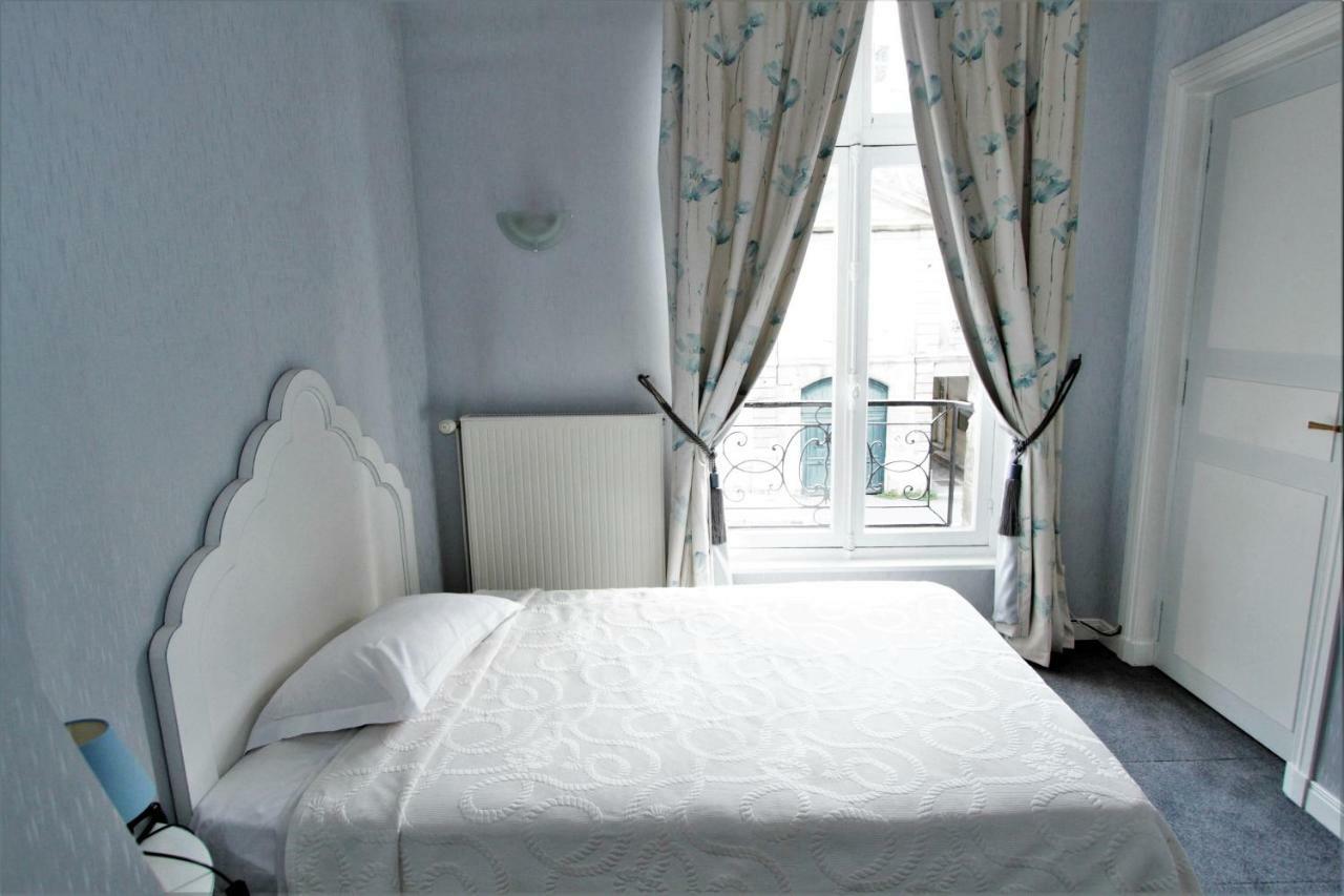 Hotel Le Regent Villers-Cotterêts Kültér fotó