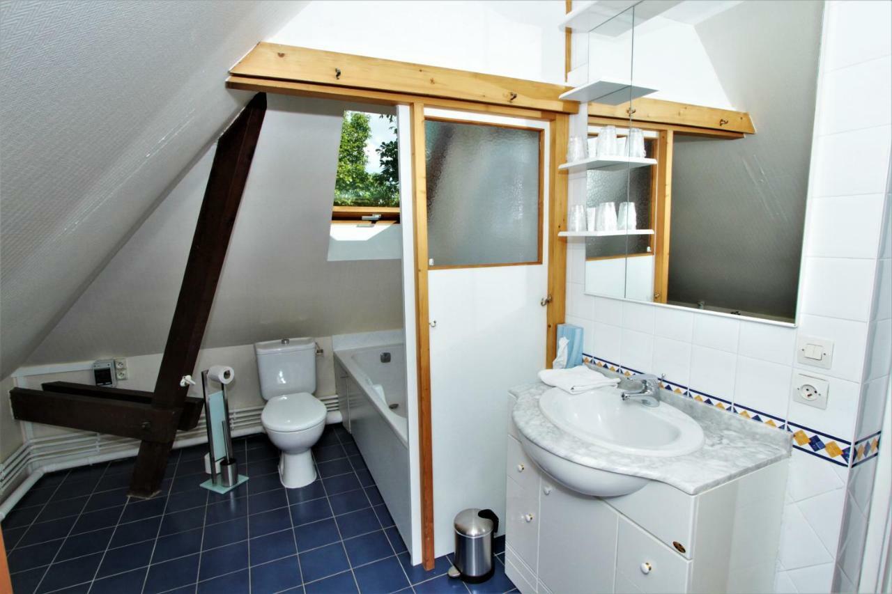 Hotel Le Regent Villers-Cotterêts Kültér fotó